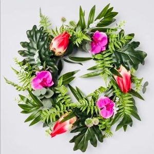 ⭐️New* Opalhouse Wreath (last one left )